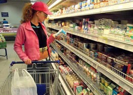 Продажи европейских ритейлеров резко упали