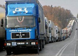 Россия стала закупать больше сахара, алкоголя и овощей 