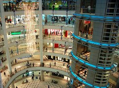 Иностранные ритейлеры нацелились на Россию