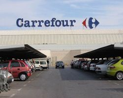 Французская Carrefour зафиксировала рост продаж 