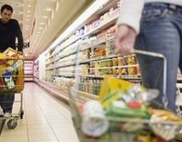 54% населения мира предпочитают ходить в обычные магазины
