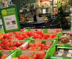«СемьЯ» (Пермь) пробует пересадить директоров магазинов в зал к покупателям