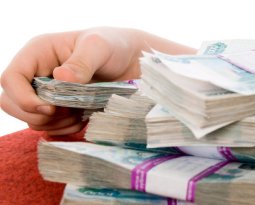 Оборот ритейла в РФ в январе вырос на 3,5%