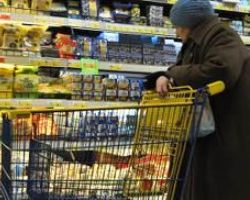 Нуждающимся москвичам выдадут электронные сертификаты на продукты