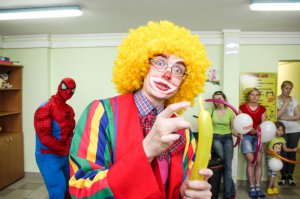 Компания "Евророс" подарила яркий праздник маленьким пациентам детской городской больницы г. Мурманска. ФОТО